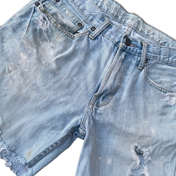 AMERICAN EAGLE | AMERICAN EAGLE LOW LOOSE DISTRESSED DENIM JEAN SHORTS 29/32 - Picture 2 of 4
